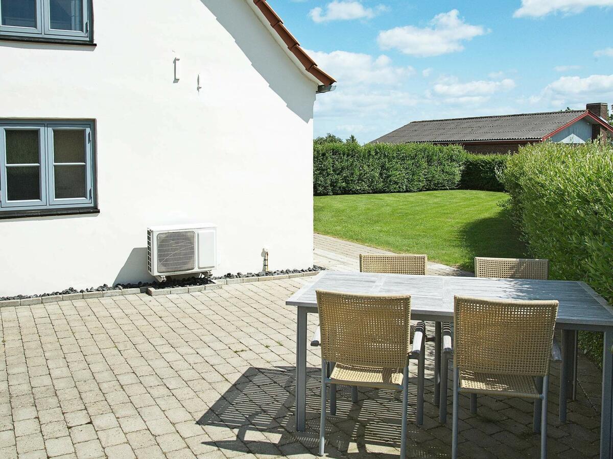 6 Person Holiday Home In Hejls Værelse billede